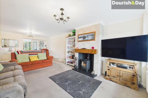 Living / Dining Room