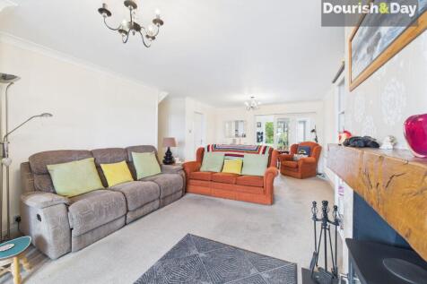 Living / Dining Room