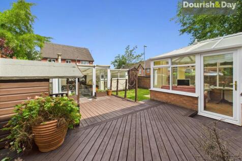 Rear Decked Patio