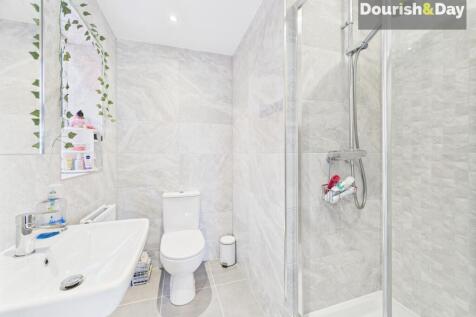 Bedroom Two Ensuite