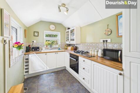 Fitted Kitchen