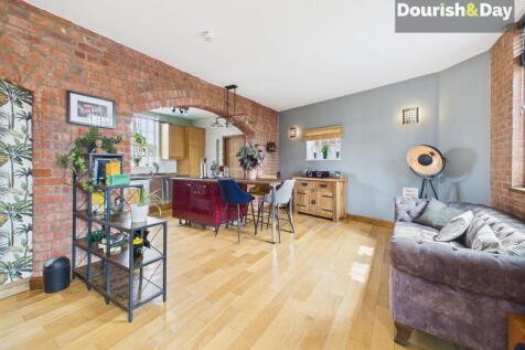 Living / Dining Room
