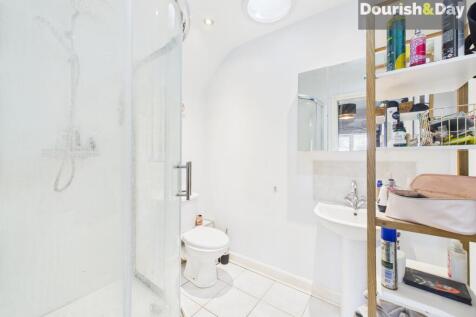Ensuite Shower Room