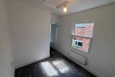 Bedroom 1 and ensuite.