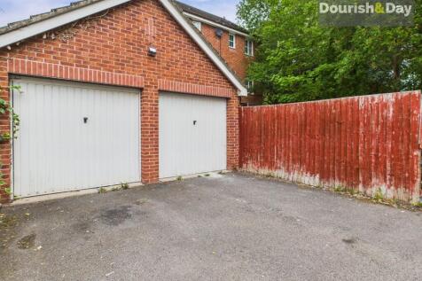 Single Garage