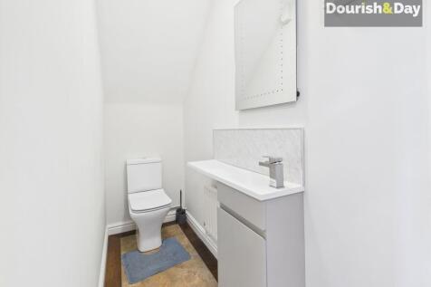 Downstairs Guest WC