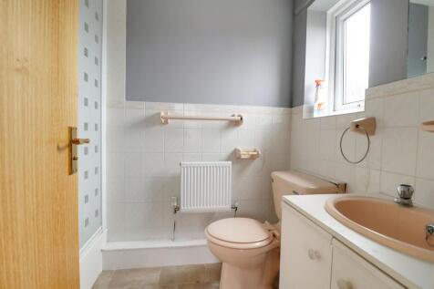 Bedroom 1 En-Suite