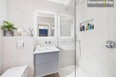 Bedroom One Ensuite