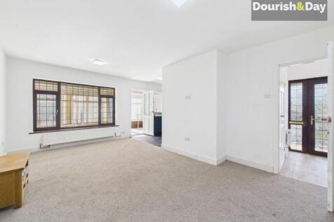 Open Plan Kitchen / Living Diner