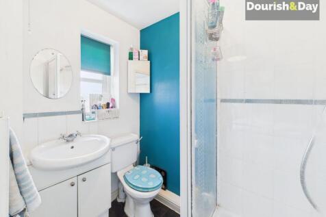 Bedroom One En-suite