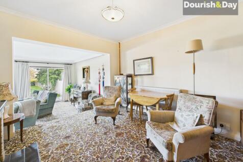 Family / Dining Room