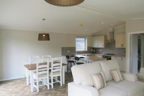Lounge/Diner/ Kitchen 