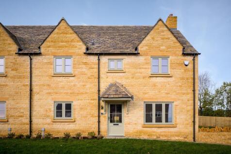 3 - Baddeley House - GL54 4NE - Web.jpg