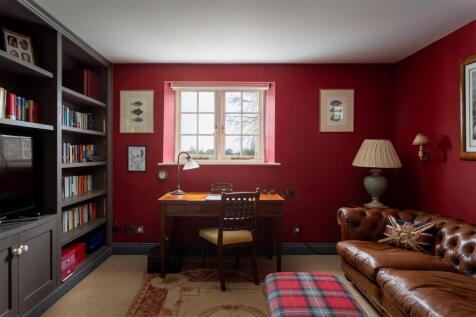36 - Malt Cottage - GL7 5RY - Web.jpg