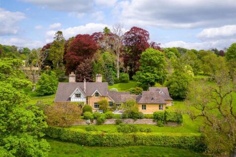 76 - The Home Farmhouse - GL7 7DU - Web.jpg