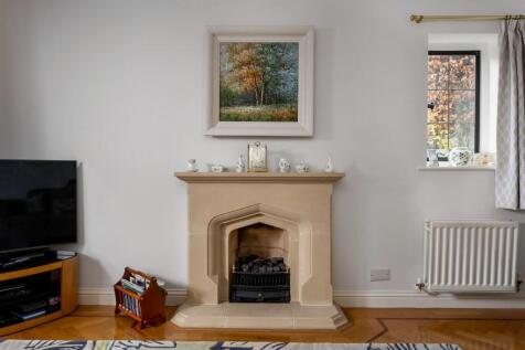 8 - Copper Beeches - GL6 6YE - Web.jpg