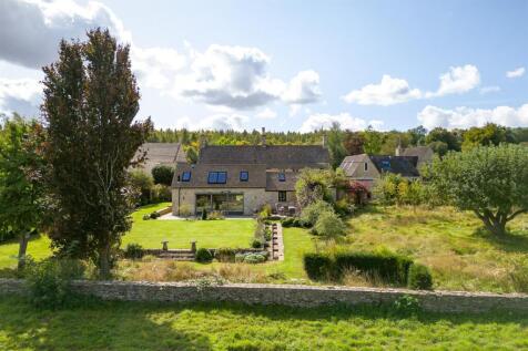 75 - 9-10 Sherborne - GL54 3DU - Web.jpg
