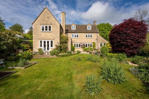 8 - Lavender Cottage - GL7 7AS - Web.jpg