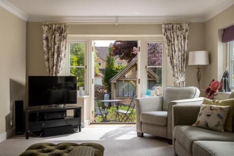 45 - Lavender Cottage - GL7 7AS - Web.jpg