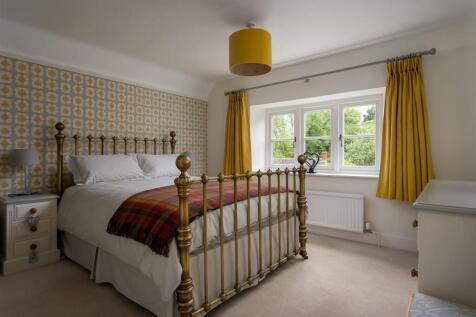 46 - Lavender Cottage - GL7 7AS - Web.jpg