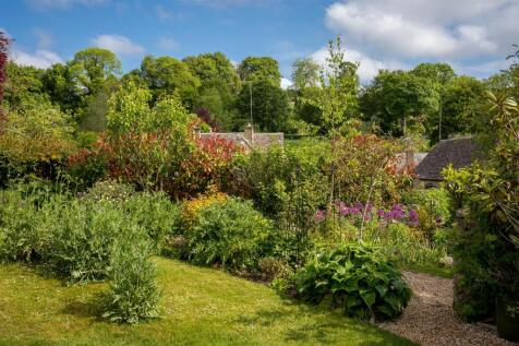 17 - Lavender Cottage - GL7 7AS - Web.jpg