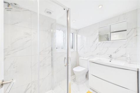 2nd Floor Shower Rm