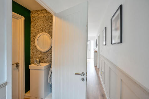 Guest Cloakroom