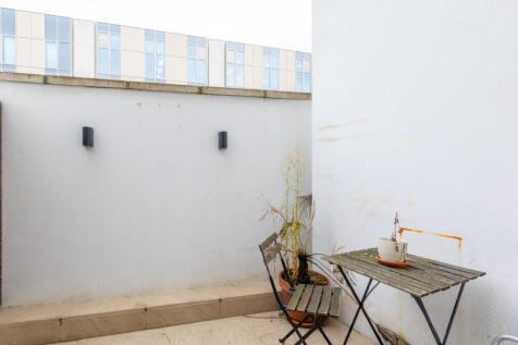 Property Image 25