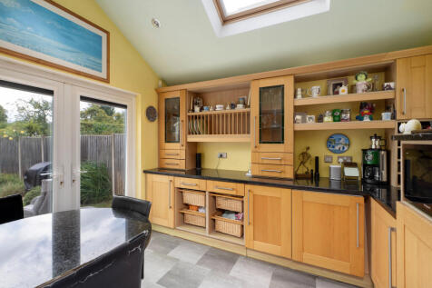 Kitchen-Breakfast Room