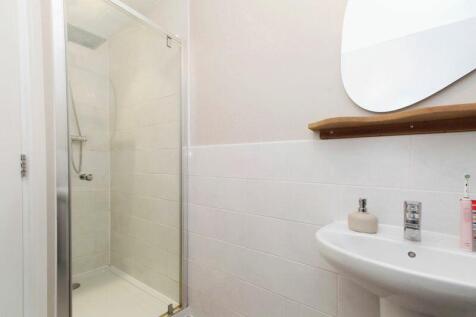 Bedroom One En-Suite
