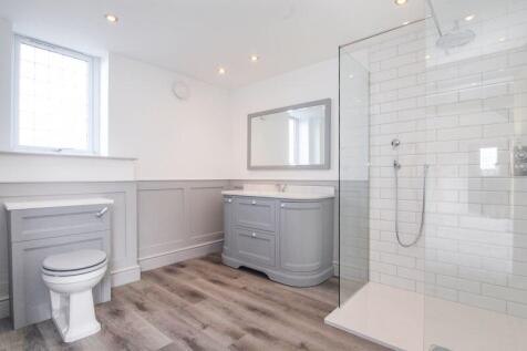 Bedroom One En-Suite