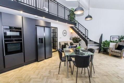 Kitchen/Dining/Living Space