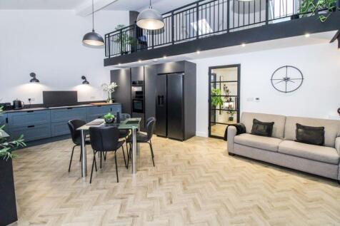 Kitchen/Dining/Living Space