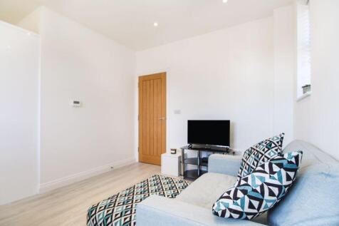 Living Room 4