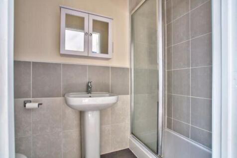 Bedroom One En-Suite