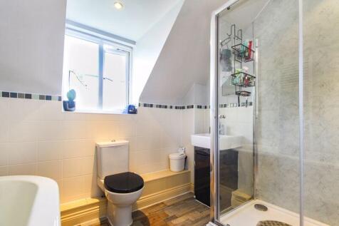 Bedroom Two En-Suite