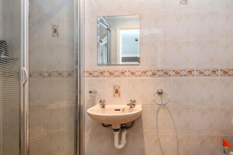 Bedroom One En-Suite