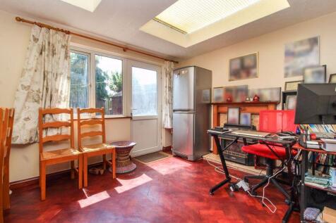 Family Room/Dining Room