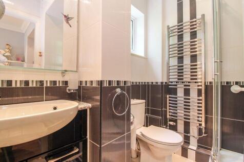 Bedroom One En-Suite