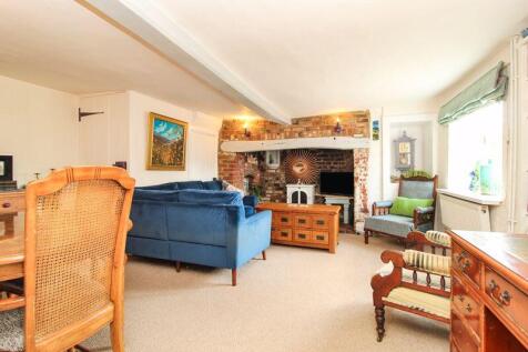 Living Room/Diner