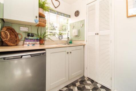 Annex kitchenette