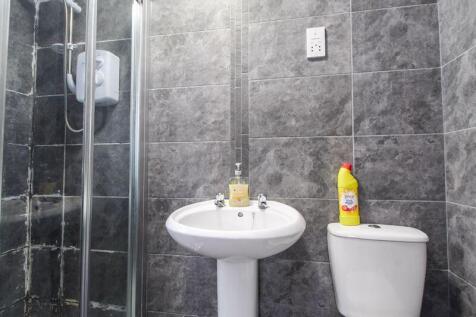 Bedroom One En-Suite