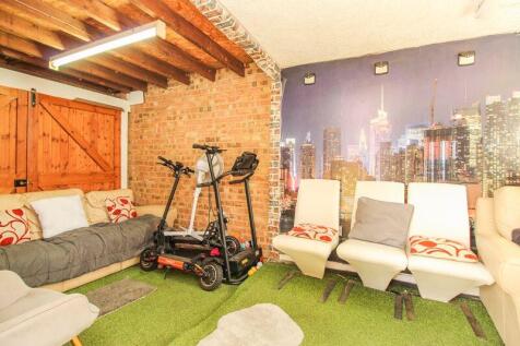Garage/Office