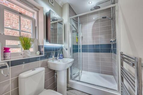 Bedroom One En-Suite
