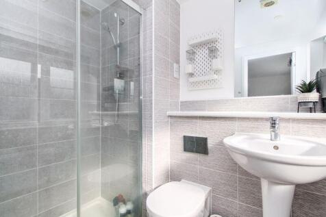 Bedroom One En-Suite