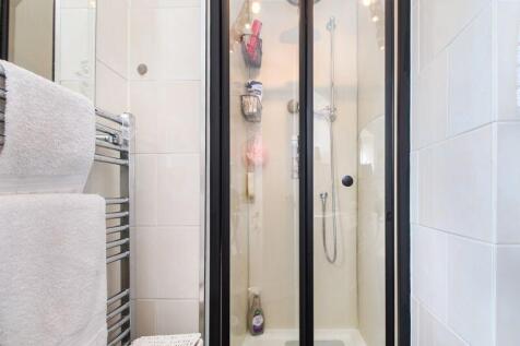 Bedroom One En-Suite