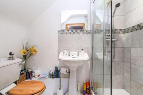 Bedroom One En-Suite