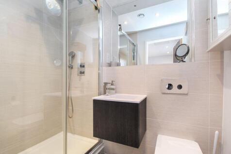 Bedroom One En-Suite
