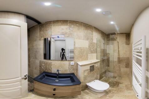 8.Bathroom