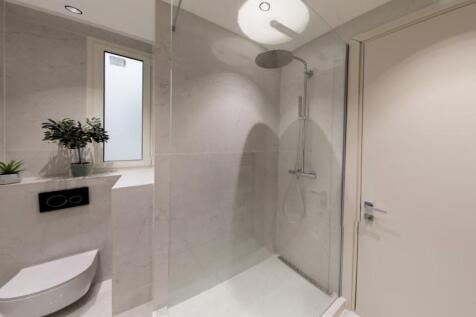 18. Bathroom